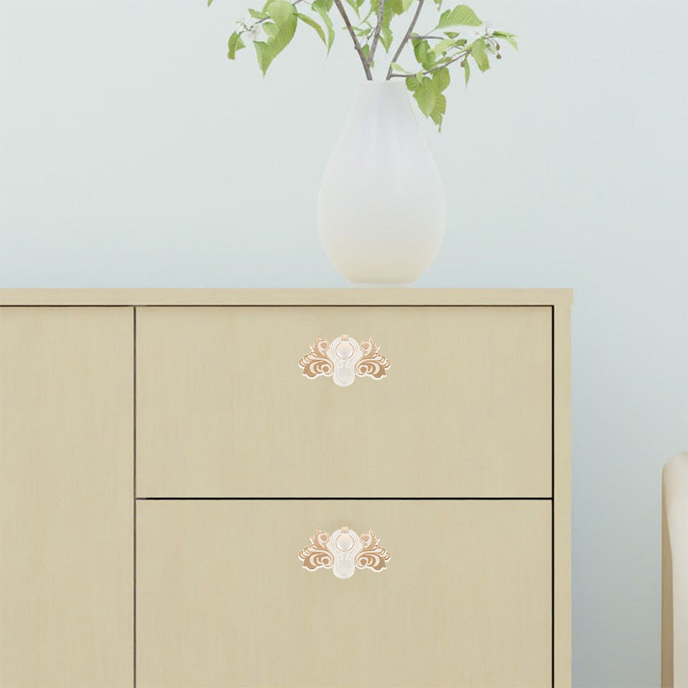 Furniture Hardware Material - قطعتان من مقابض الخزائن العصرية مصنوعة
