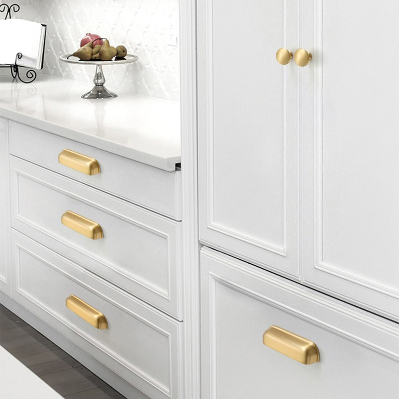 Furniture And Kitchen Hardware Fitting - مقابض نحاسية صلبة أوروبية للأثاث مقابض