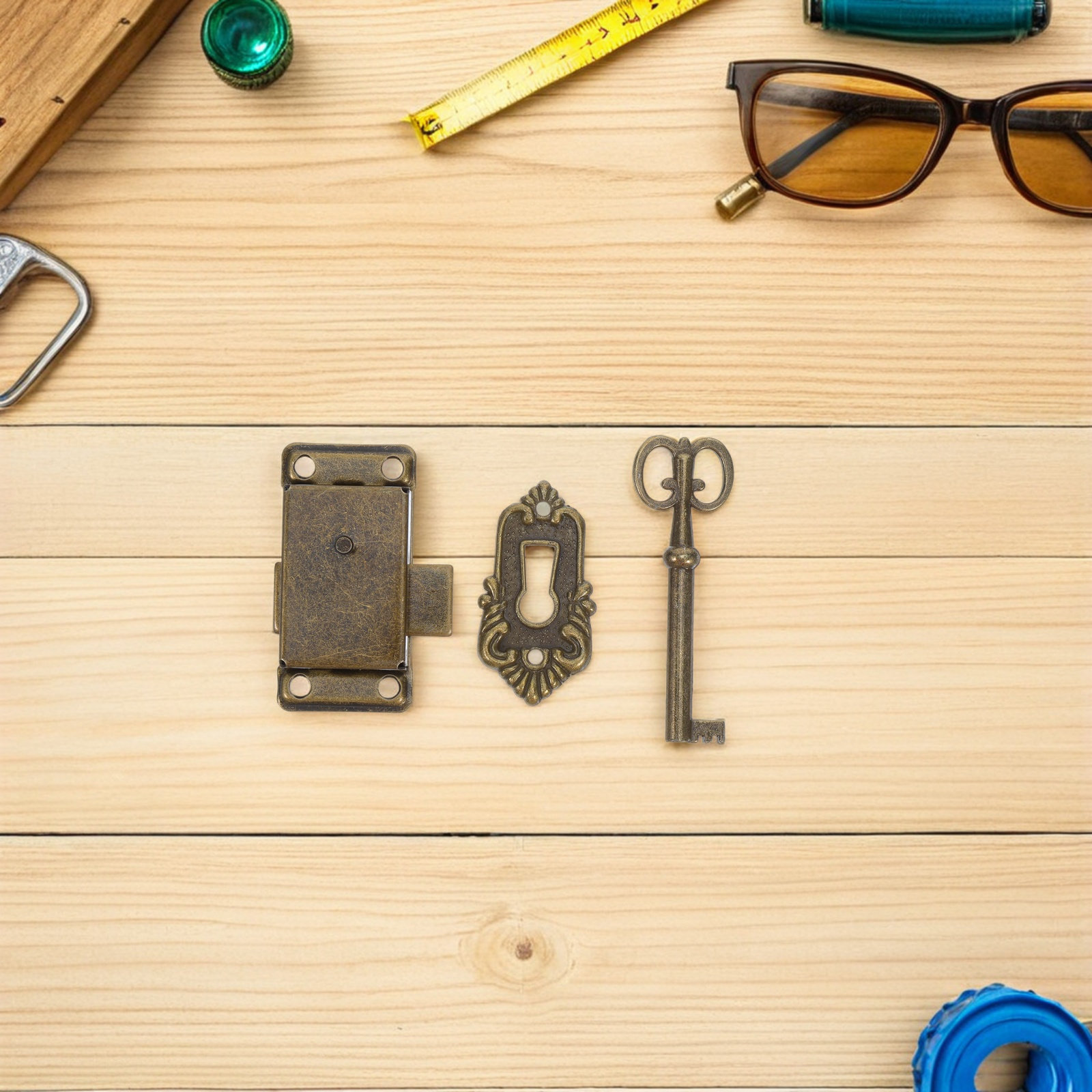 Vintage Furniture Hardware Replacement - 4 مجموعات من أقفال الخزائن العتيقة،